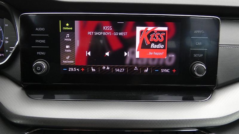 Škoda Octavia Combi 2,0 TDI Ambition - fotka 14 z 22