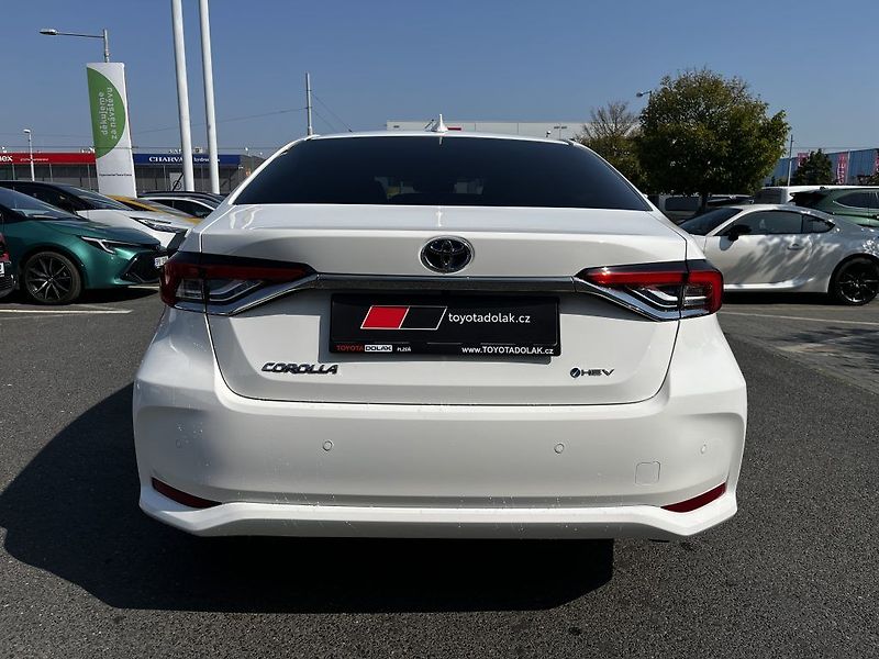 Toyota Corolla SD 1.8 Hybrid ODBĚR ihned - fotka 5 z 33