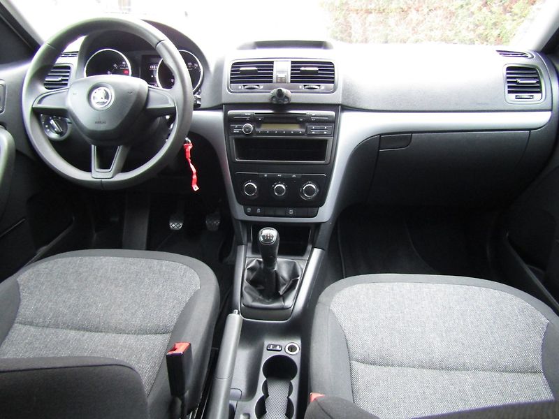 Škoda Yeti (2015) 1.2 TSI 81kW  BEZ KOROZE - fotka 15 z 25
