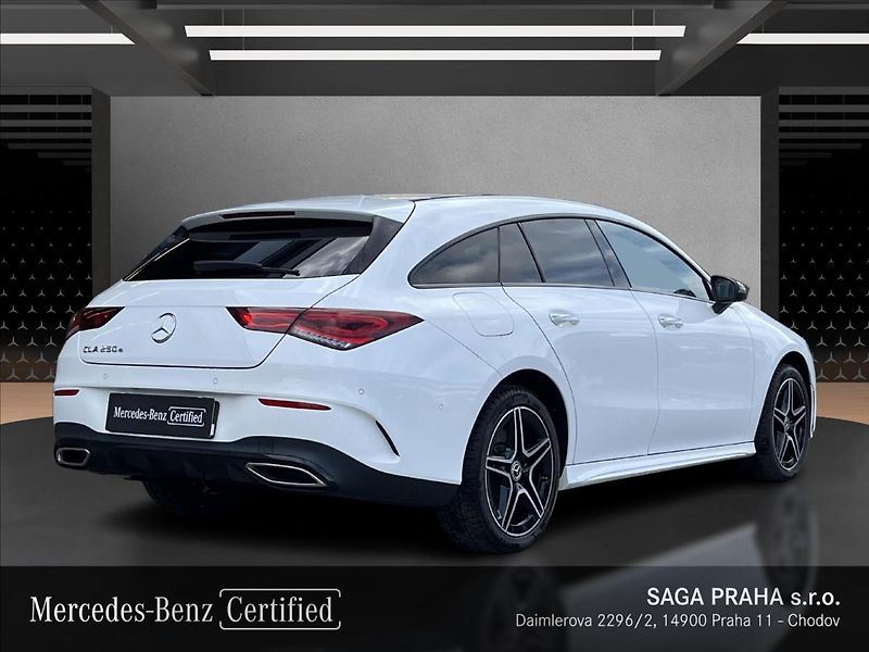 Mercedes-Benz CLA 250 e Shooting Brake AMG Line - fotka 5 z 23