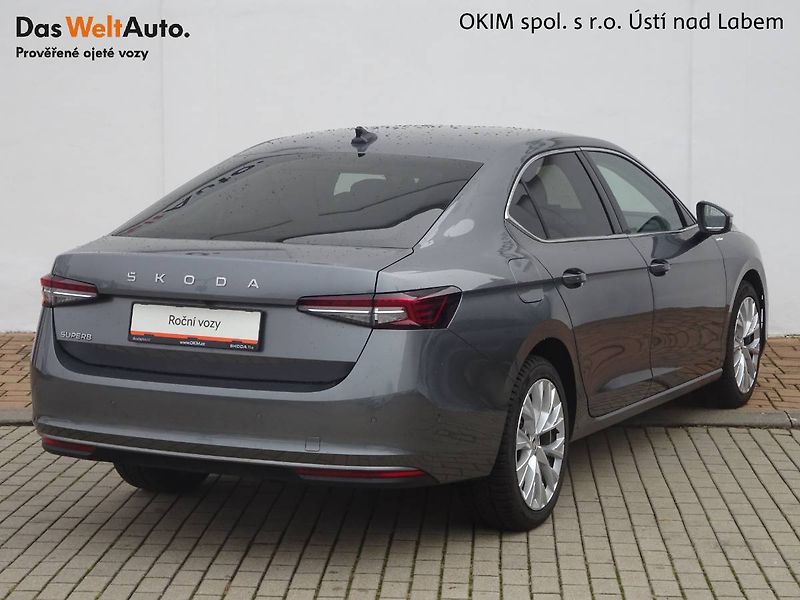 Škoda Superb (2025) 2,0TDi/ 110kW L&K  DSG - fotka 2 z 30