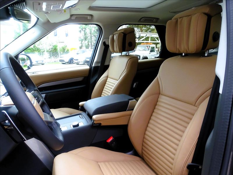 Land Rover Discovery (2026) 3,0 D350 TEMPEST Edition - fotka 12 z 42