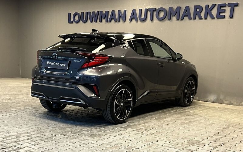 Toyota C-HR 2,0 HYBRID AT GR SPORT - fotka 2 z 17