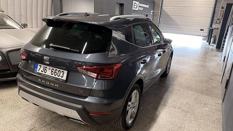 Seat Arona (2019) 1.0TGI- FR,LED,ZÁRUKA  - fotka 8 z 35