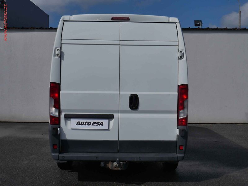 Citroën Jumper (2018) 2.0HDi L3H2 6míst, ČR, STK3 - fotka 5 z 20