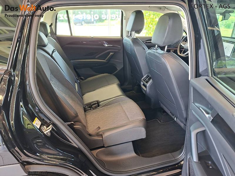 Volkswagen Tayron (2026) 1.5 TSI,110kW,DSG,TAŽNÉ,MATRIX - fotka 13 z 32