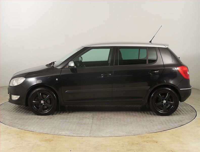 Škoda Fabia (2010) Sport 1.2 TSI, po STK - fotka 3 z 15