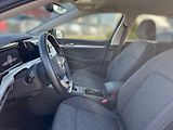 Volkswagen Golf (2022) Variant 1,0TSi 81kW Life 6G - náhled 16