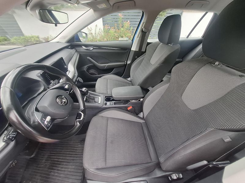 Škoda Octavia (2020) 2.0 TDI,CR,1 maj,nehav - fotka 15 z 23