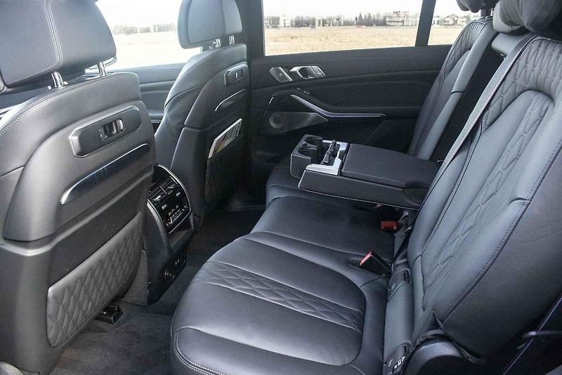 X7 představuje u bavorské automobilky vrchol nabídky mezi SUV.
