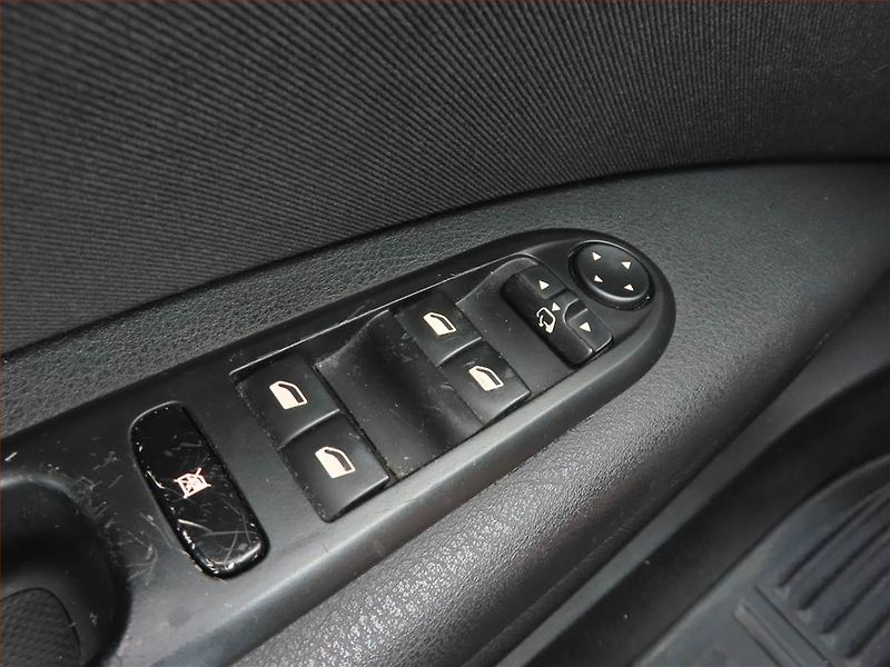 Peugeot 407 (2009) 2.0 HDI, Eko.zaplacen, po STK - fotka 15 z 15