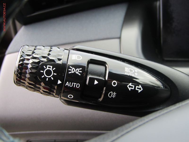 Hyundai Tucson (2022) 1.6CRDi, 1.maj,ČR, LED, navi - fotka 12 z 25