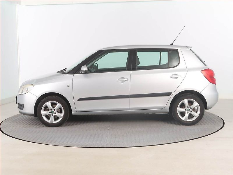 Škoda Fabia (2008) 1.2 12V, za skvělou cenu - fotka 3 z 14