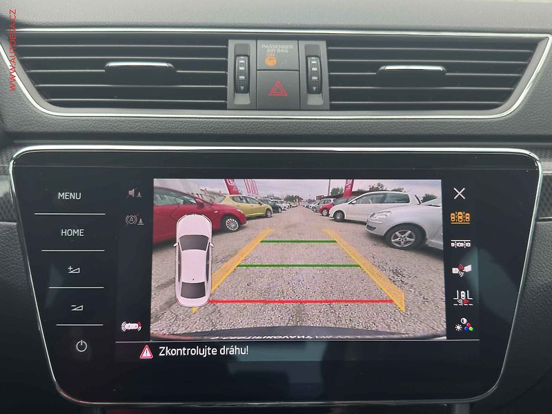 Škoda Superb (2017) 2.0TDi 4x4, ČR, DSG, bixen - fotka 15 z 23