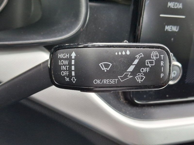Škoda Kamiq (2020) Ambition 1,6TDi 85kW - fotka 28 z 29