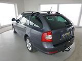 Škoda Octavia (2012) 2,0TDI*VYHŘ.S*NAVIG**XENON*4X4 - náhled 7