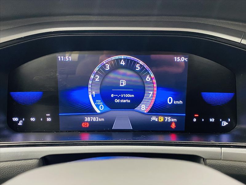 Volkswagen T-Roc 1,0 TSI 81kW Life - fotka 11 z 24