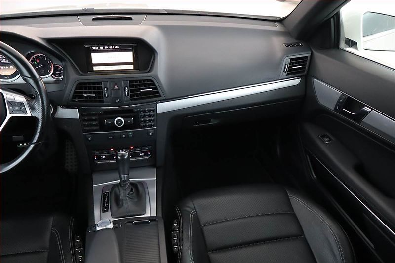 Mercedes-Benz Třídy E (2013) Avantgarde E 250, Automat - fotka 8 z 18