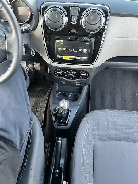 Dacia Lodgy 1.5DCI 79KW,7MÍST,KLIMA,NAVI - fotka 42 z 44