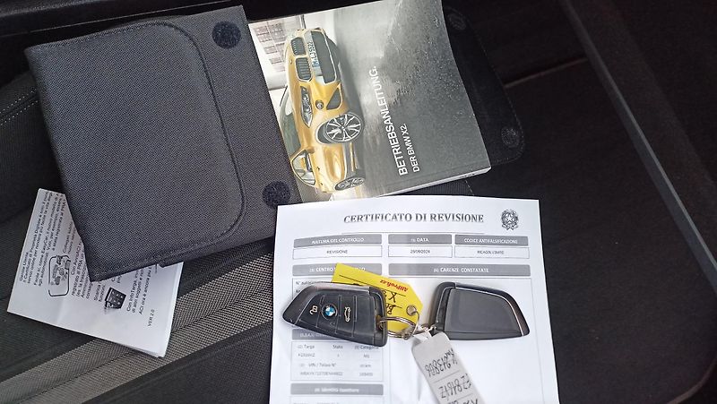 BMW X2 X drive navi výhřev tažné - fotka 34 z 37