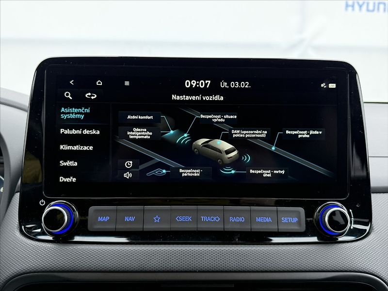 Hyundai Kona 1,6 T-GDi 145kW DCT N-Line 4WD - fotka 14 z 25