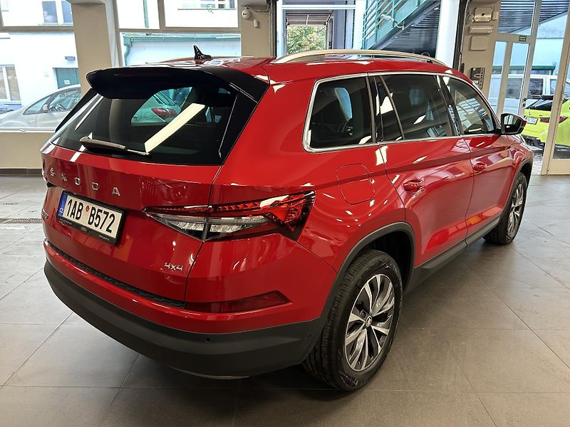 Škoda Kodiaq (2023) 2.0TDi DSG Style Exclusive 4x4 - fotka 4 z 43