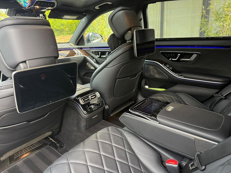 Mercedes-Benz Třídy S (2024) 350D Long 4 Matic  - fotka 11 z 13
