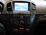 Opel Insignia (2011) 2.0 CDTI, 4X4, Xenony - náhled 12