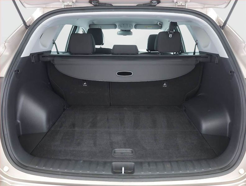 Hyundai Tucson (2017) 1.6 T-GDI, Serv.kniha, Navi - fotka 17 z 18