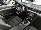 Volkswagen Passat Variant (2023) 2.0 TDI (110kW/150k) DSG, Busi - náhled 12