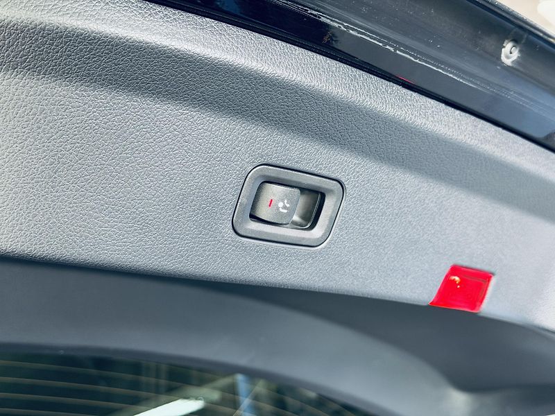 Mercedes-Benz GLE (2025) 400e*4M*AMG*COUPE*ZÁRUKA*CZ - fotka 43 z 44