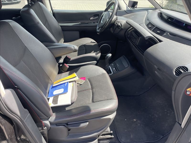 Renault Grand Espace 2,0 DCi 127kw Automat Tažné Kl - fotka 12 z 33