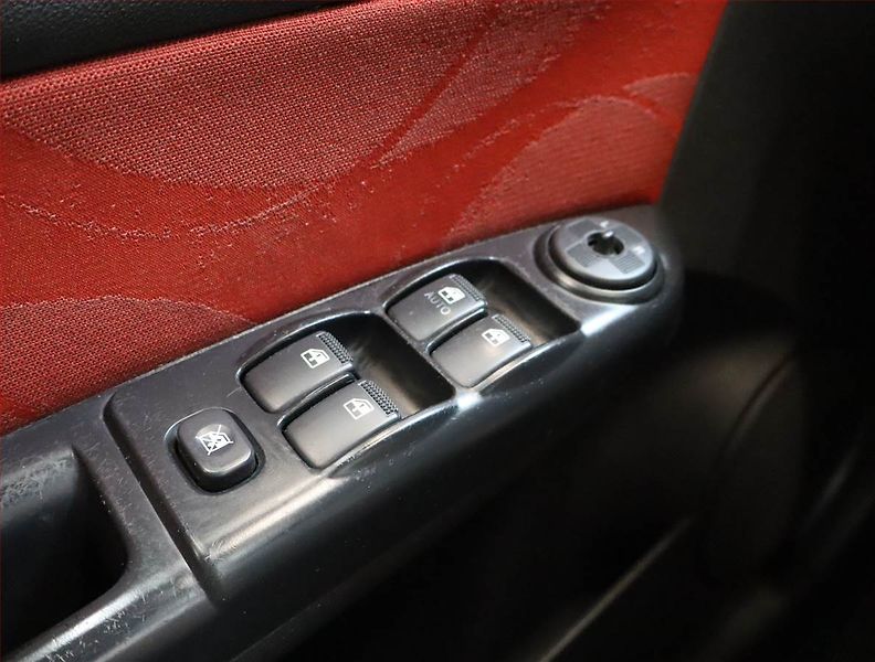 Hyundai Getz (2006) 1.1 i, po STK, zamluveno - fotka 13 z 14