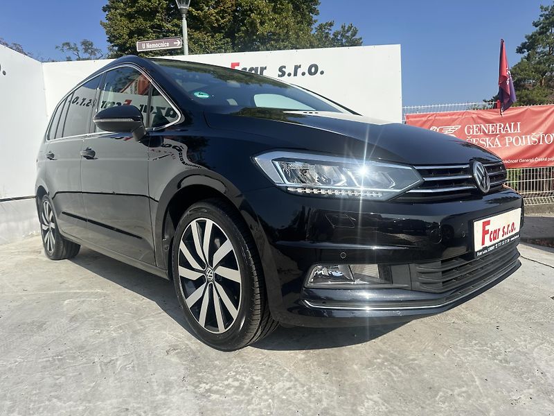Volkswagen Touran (2015) 2.0 TDI se. knížka 7 míst - fotka 1 z 43