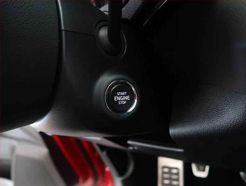 Škoda Karoq (2018) Ambition Plus 1.0 TSI - fotka 20 z 23
