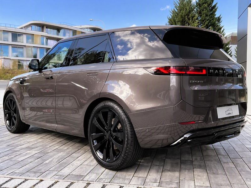 Land Rover Range Rover Sport (2026) 3,0 D300 DYNAMIC SE - fotka 3 z 32