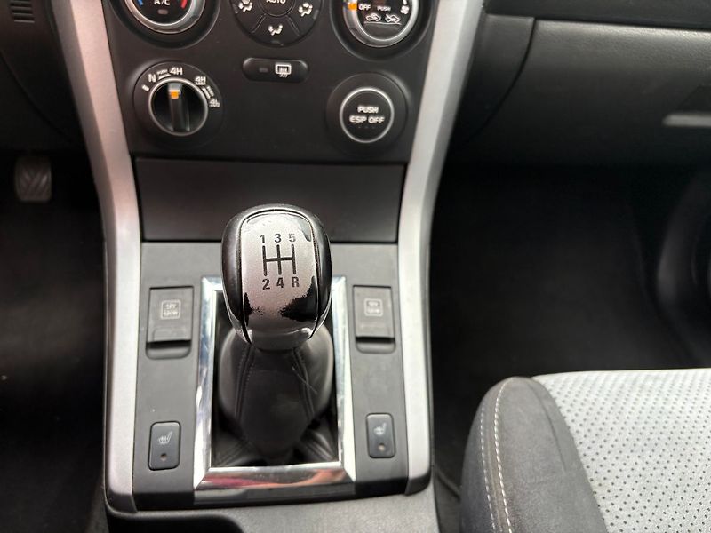 Suzuki Grand Vitara 1.9DDiS, 95kW, Tažné, 4x4 - fotka 11 z 20