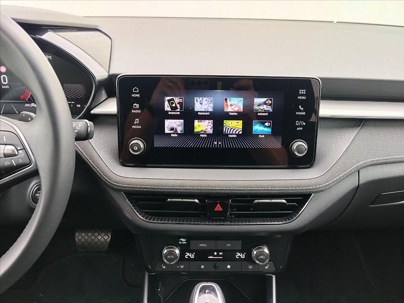 Škoda Fabia 1,0   Top Selection 1.0 TSI 85 - fotka 10 z 29