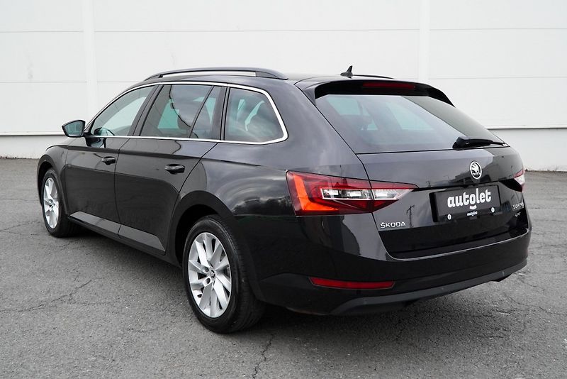 Škoda Superb 2.0 TDI 140kW 4x4 full servis - fotka 13 z 37