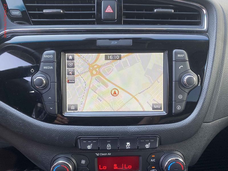 Kia Ceed (2017) 1.6 GDi, ČR, servis.kniha - fotka 16 z 17