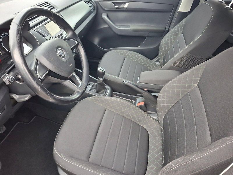 Škoda Fabia (2015) Style 1,2TSi 66kW - fotka 6 z 31