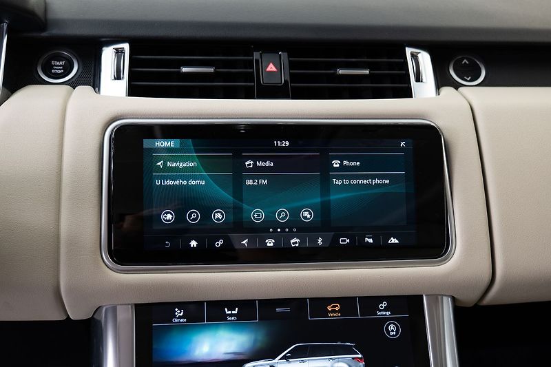 Land Rover Range Rover Sport D250 HSE Meridian - fotka 12 z 22