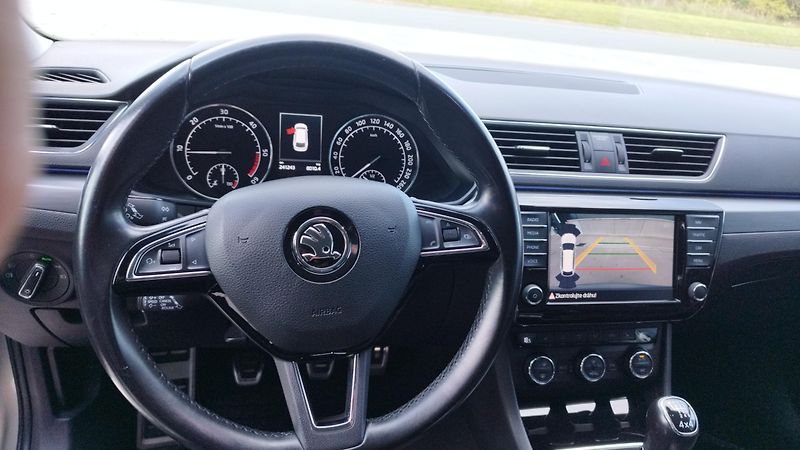 Škoda Superb (2016) III.2.0TDI,4x4,volat-608081843 - fotka 12 z 20