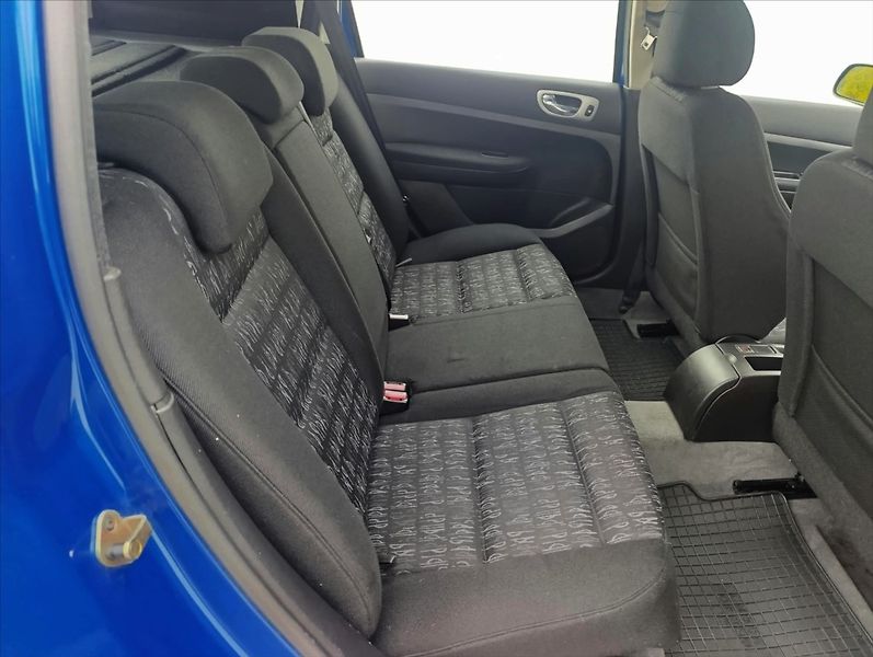 Peugeot 307 1,6 i Aut.klima Tažné zařízení - fotka 24 z 27
