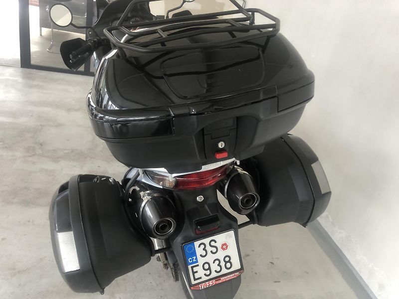 Honda XL 1000 V Varadero - fotka 13 z 23