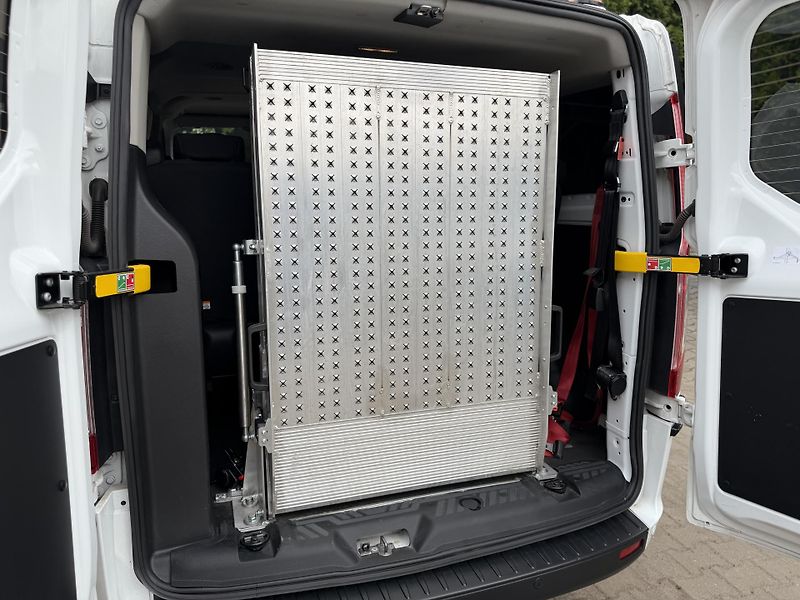 Ford Transit Custom  8+1,34tis.km-TOP STAV-PLOŠINA - fotka 13 z 40