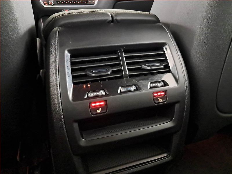 BMW X5 (2021) xDrive30d - fotka 21 z 32