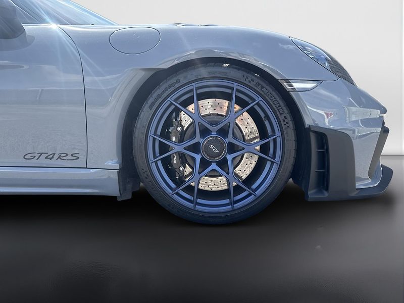 Porsche Cayman GT4 RS - fotka 22 z 30
