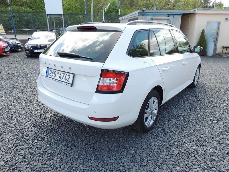 Škoda Fabia (2022) 1.0TSi,70kw,Tour,výbava,ČR1maj - fotka 5 z 51