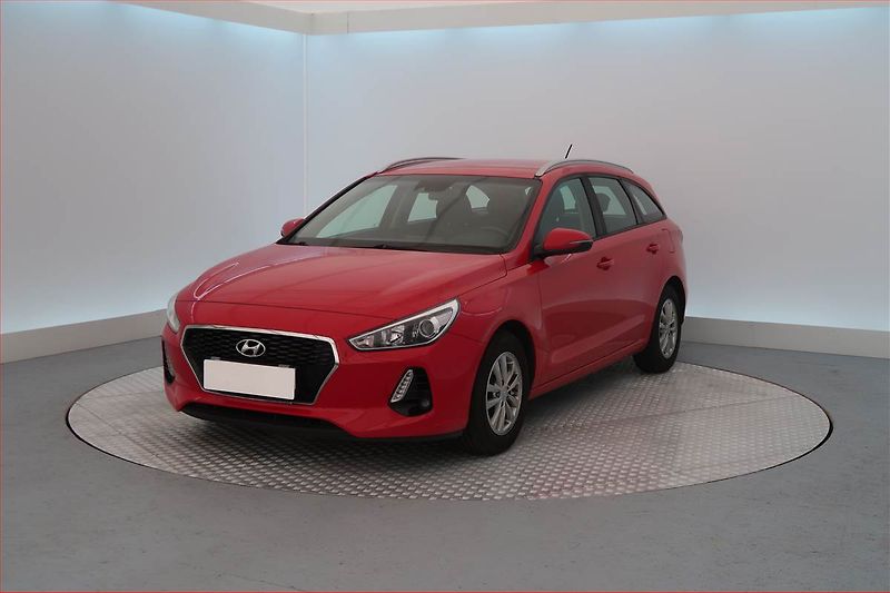 Hyundai i30 (2018) 1.0 T-GDI, Serv.kniha - fotka 2 z 18